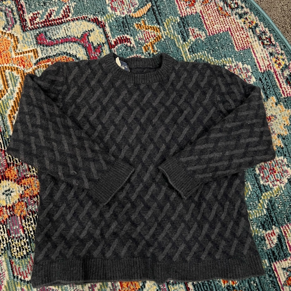 John W. Nordstrom Black Crewneck Sweater with Quilted Pattern